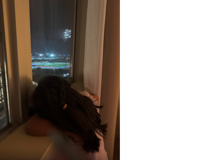 ホテルの部屋から見えた花火
